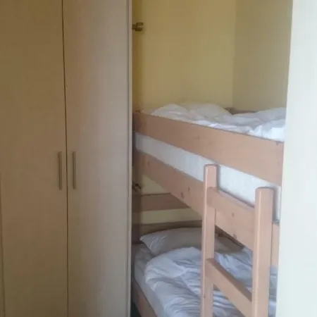 Apartamento 'de Strandwandeling' With Frontal Sea View Near *