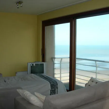 'de Strandwandeling' With Frontal Sea View Near * Ostende